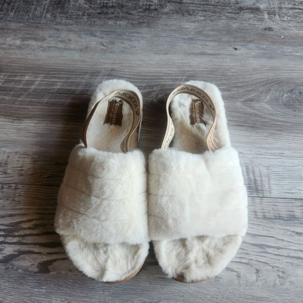 (8) Koolaburra by UGG sandal slippers